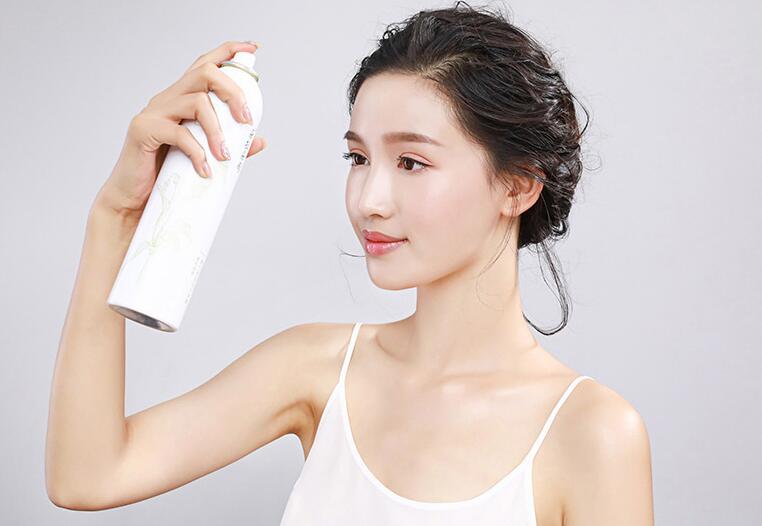 夏天用什么牌子爽膚水好