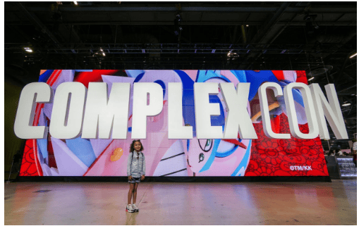 這間開在ComplexCon的「唐人街書報(bào)亭」 這幾天震驚了洛杉磯！
