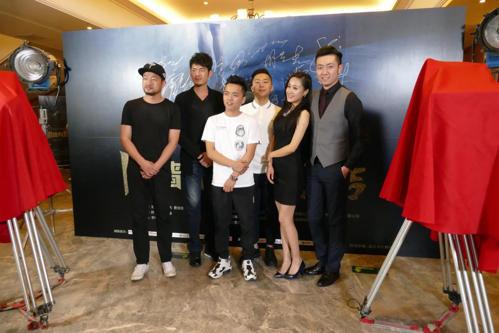 http://www.fjsenfa.cn/pics/default/download/010c018f7bbf835514b85f3d66e706ab.jpg