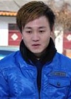 毋輝輝