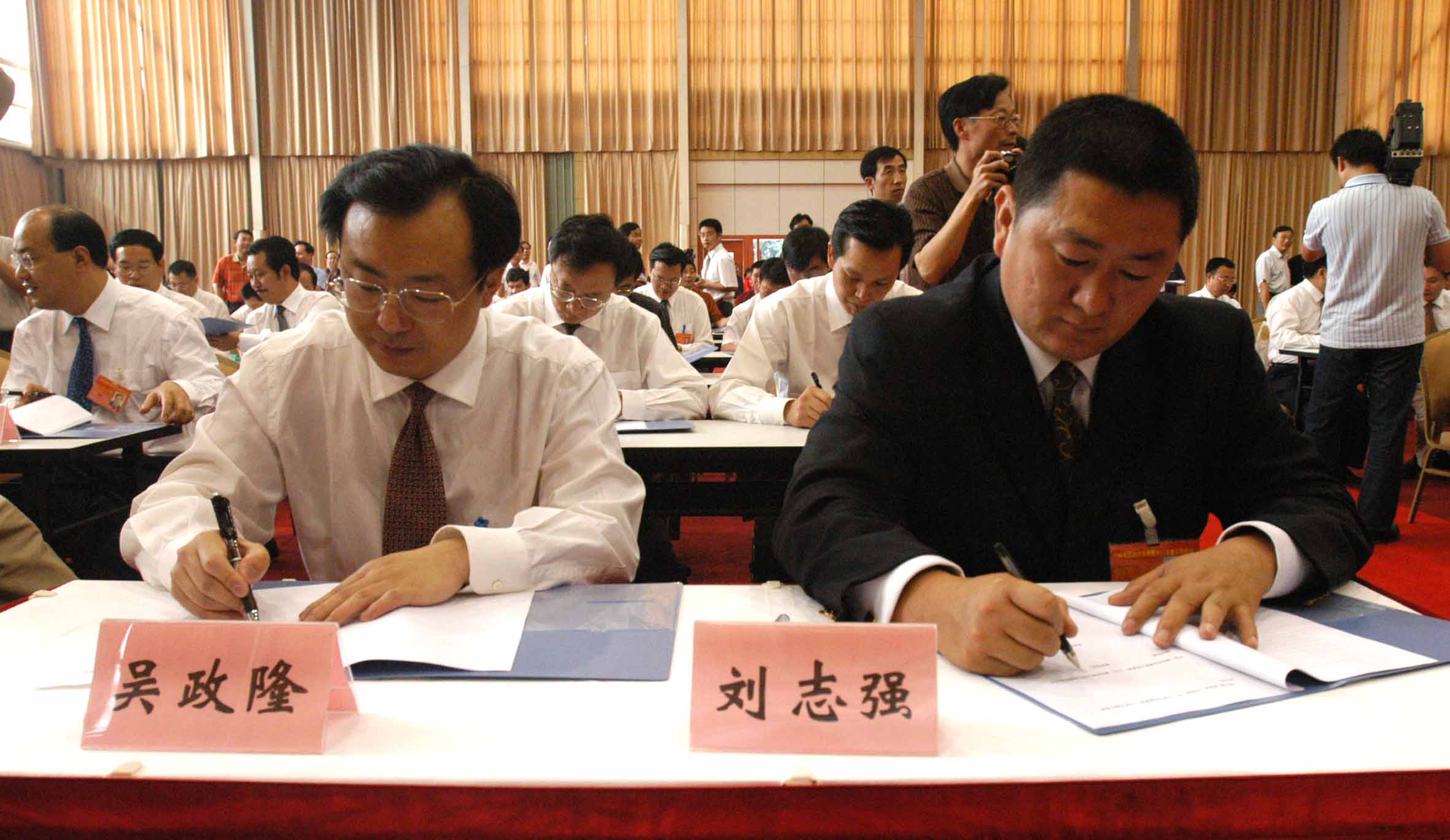 http://www.fjsenfa.cn/pics/default/download/07ff8064e43d85c227b5ee6609e76986.jpg