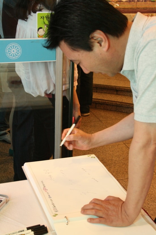 http://www.fjsenfa.cn/pics/default/download/08ac47fe37d026cbdb43eace4306b168.jpg
