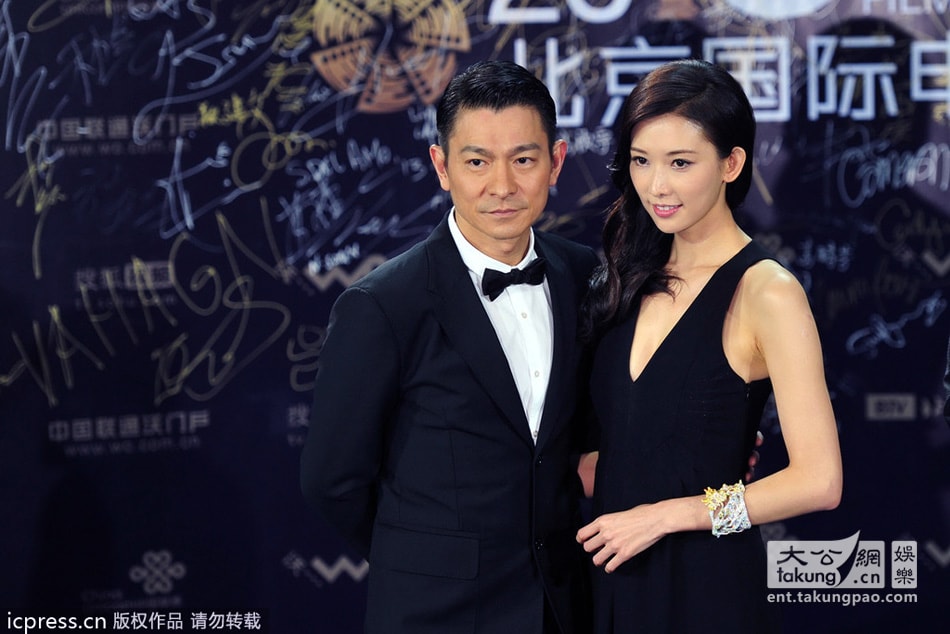 http://www.fjsenfa.cn/pics/default/download/08f5067a52f000493260984261b56242.jpg