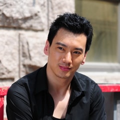 王坤?