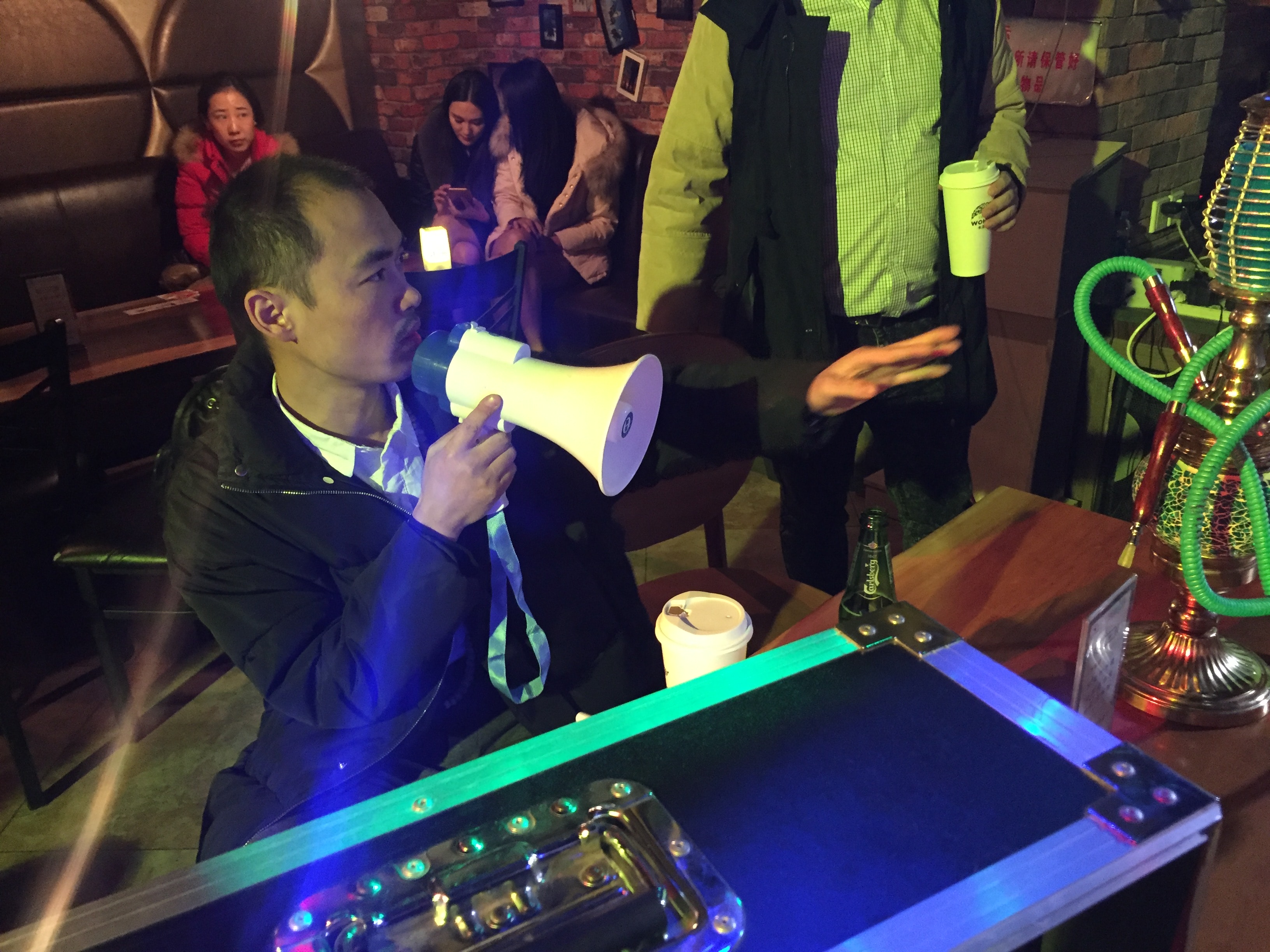 http://www.fjsenfa.cn/pics/default/download/0ea7375596e29fb27477d347b9afcc1b.jpg