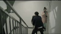 實拍男子出軌  老婆拿菜刀剁掉男子命根子  越欲愛奇藝免費看