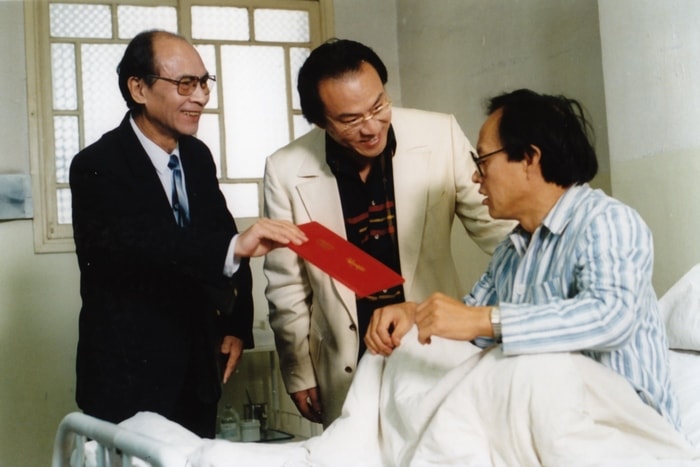 http://www.fjsenfa.cn/pics/default/download/149854bfb3a3fca01898b8eb7c808bb9.jpg