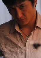 胡東