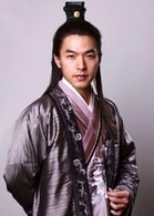 李威