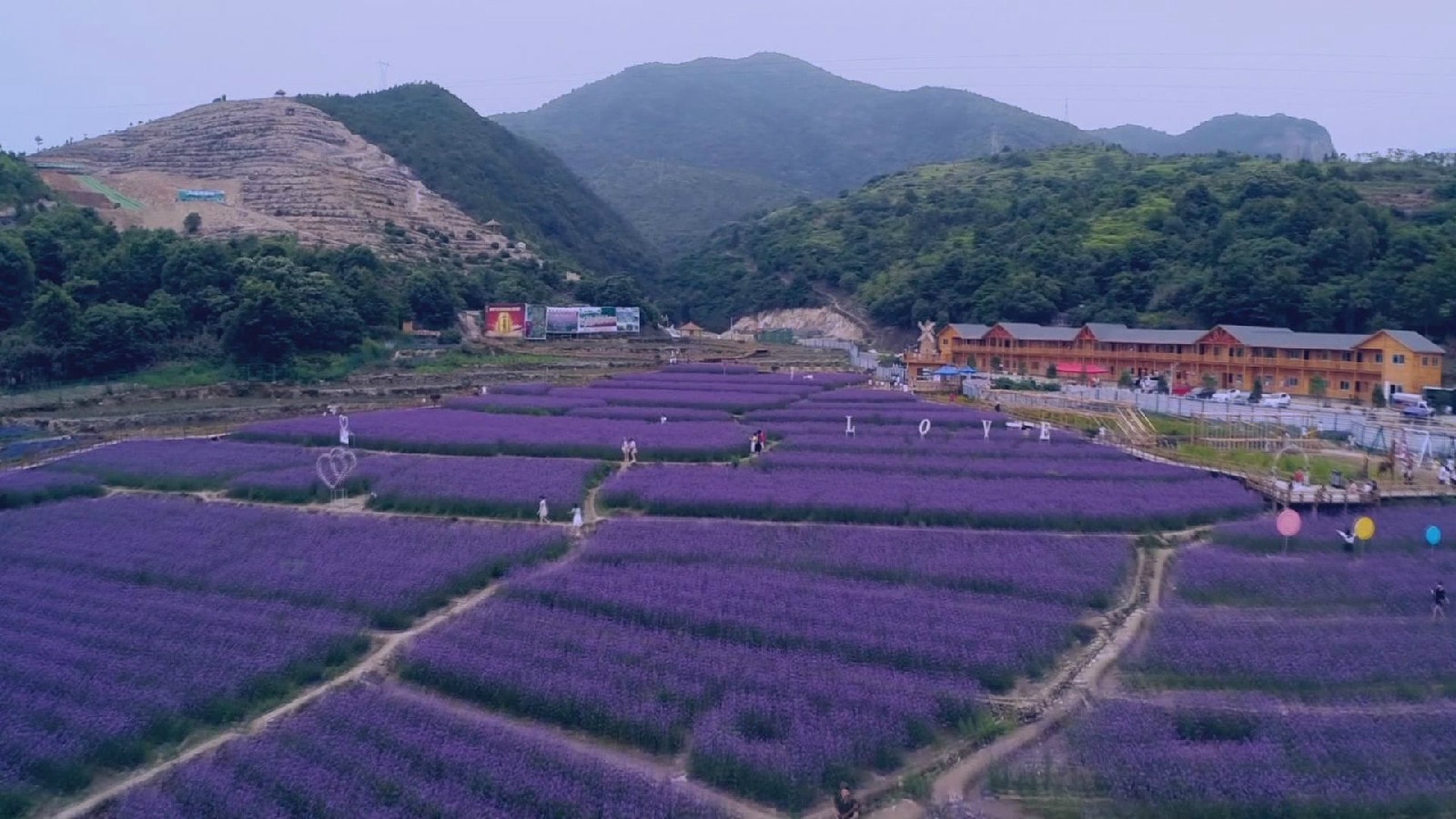 http://www.fjsenfa.cn/pics/default/download/1b9a73c2ce42df57b0b75042554bc867.jpg