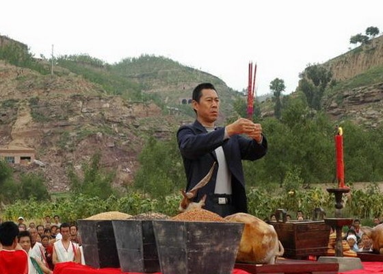 http://www.fjsenfa.cn/pics/default/download/1c355bfa4f36f6d38fa3beeca0e31810.jpg