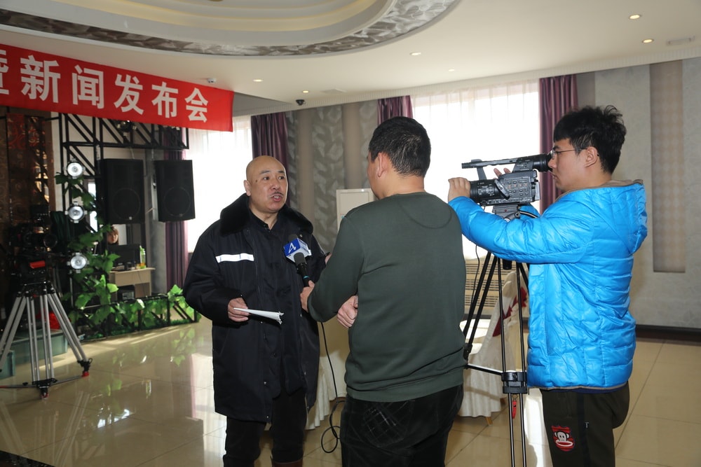 http://www.fjsenfa.cn/pics/default/download/1c420d860f8786ebeac87adf50c8f762.jpg
