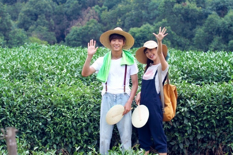 http://www.fjsenfa.cn/pics/default/download/1c7e6e4564ddf7feaf49f5532748296a.jpg