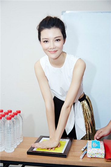 http://www.fjsenfa.cn/pics/default/download/1d02a9e05e2984565e65ccee01198241.jpg