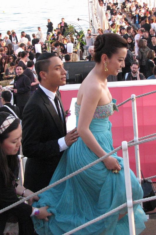 http://www.fjsenfa.cn/pics/default/download/1d8ad3b0050bebad24f8144ec9417d27.jpg