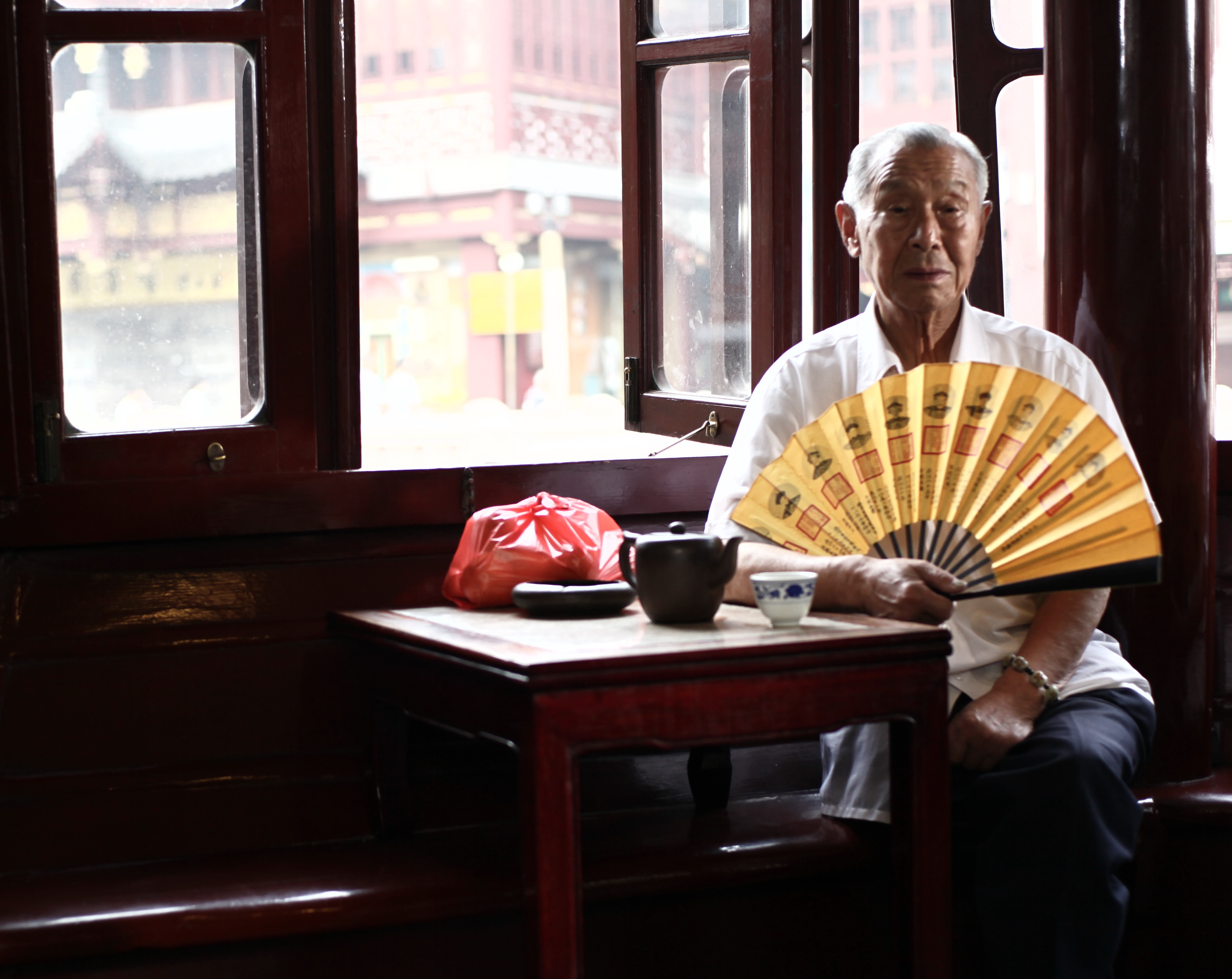 http://www.fjsenfa.cn/pics/default/download/1e6c14afef9e6b50bf18250a003bc831.jpg