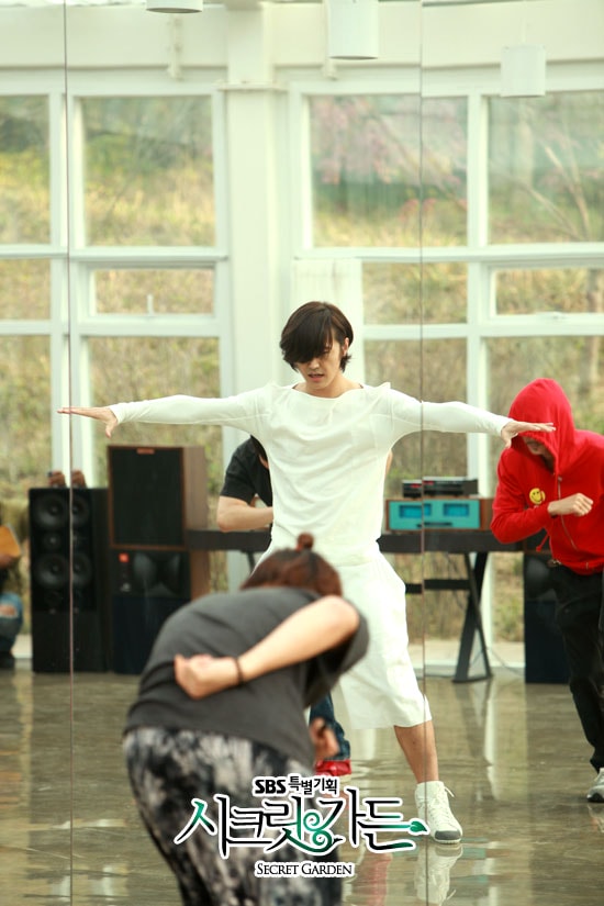 http://www.fjsenfa.cn/pics/default/download/1eefb6f86c5472c652275d63eca8ac53.jpg
