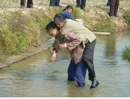http://www.fjsenfa.cn/pics/default/download/202a8ff08fb89a9387daf07ce63dbeb3.jpg