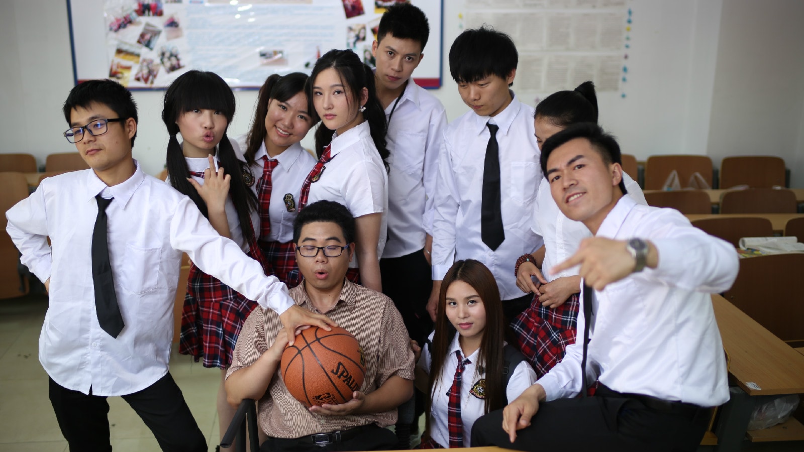 http://www.fjsenfa.cn/pics/default/download/23cc22d766c6d45d8a950df74f18f58c.jpg