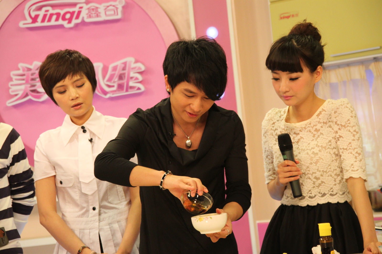 http://www.fjsenfa.cn/pics/default/download/24eac48d3f2a4b0eef6ae167951e06f8.jpg