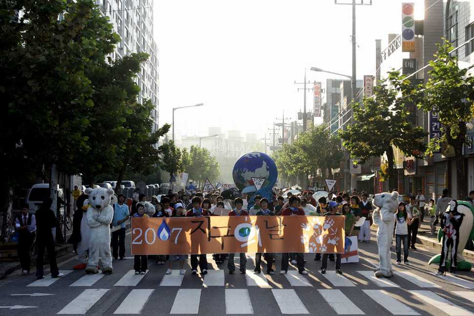 http://www.fjsenfa.cn/pics/default/download/27483e03eec83d6458e2b5d721d913d9.jpg
