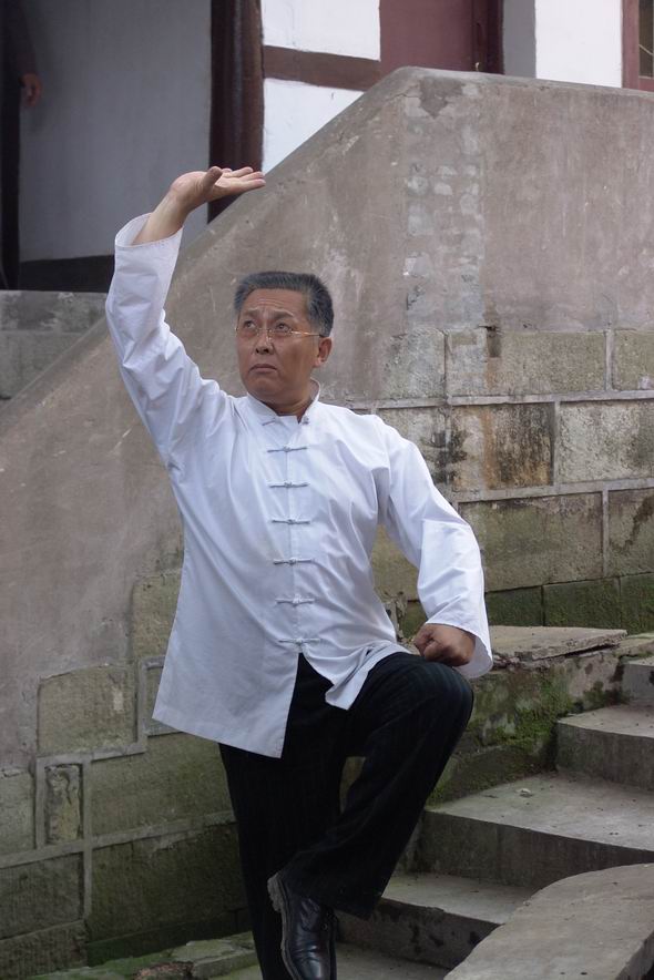 http://www.fjsenfa.cn/pics/default/download/2aed99aef1c259d3f8b5df7987a14896.jpg