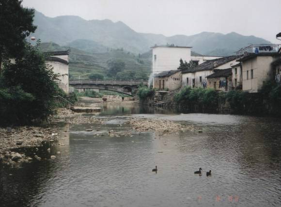 http://www.fjsenfa.cn/pics/default/download/2d2041d684d261188ebe80801103efc1.jpg