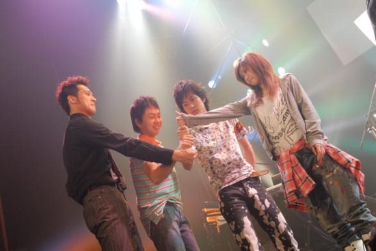 http://www.fjsenfa.cn/pics/default/download/2ffa123c76cf8a8d33223ee60a1dab27.jpg