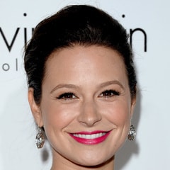 -飾蜜罐醫(yī)生（蜜獾）簡介醫(yī)生Katie Lowes