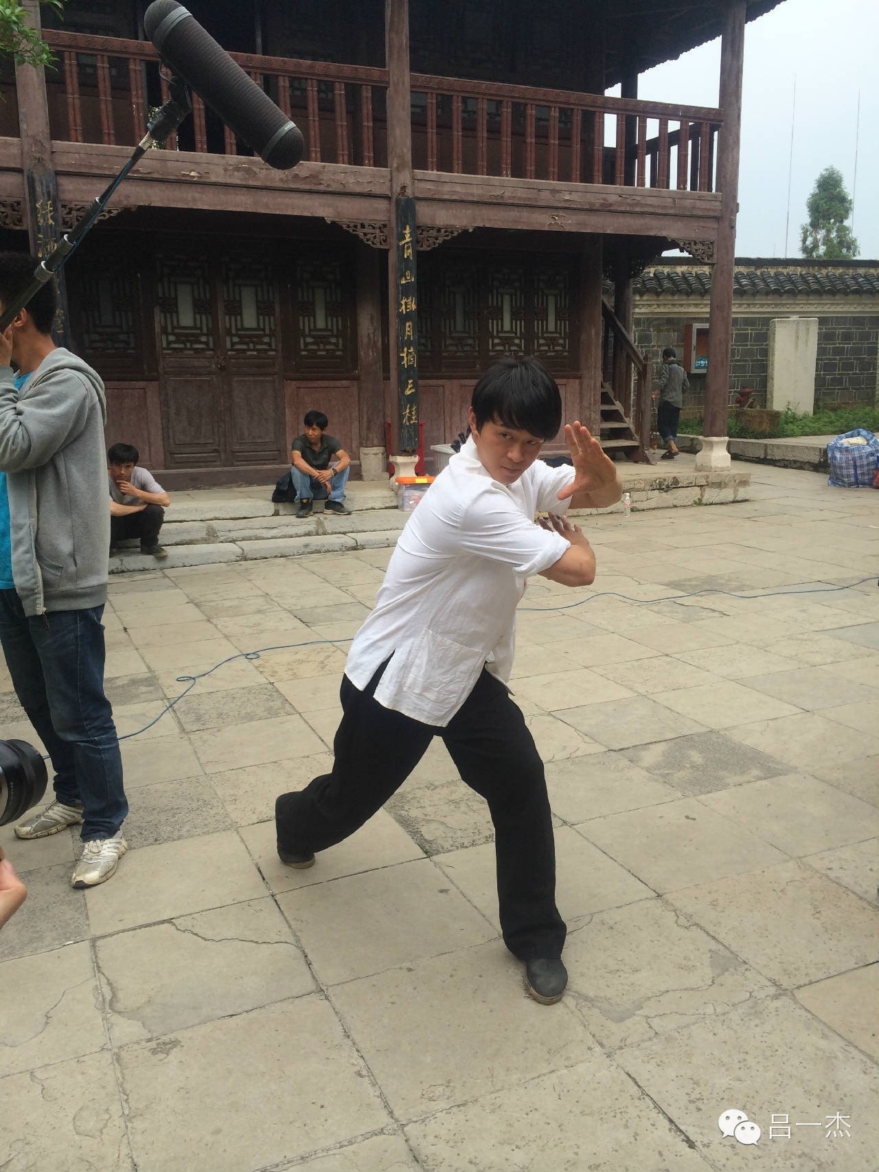 http://www.fjsenfa.cn/pics/default/download/351b78f4ffc95934838b8f2c7619f346.jpg