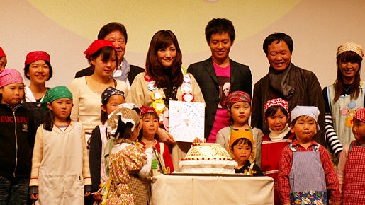 http://www.fjsenfa.cn/pics/default/download/37af9a7fe9fa6858fd458c832e59cdfb.jpg