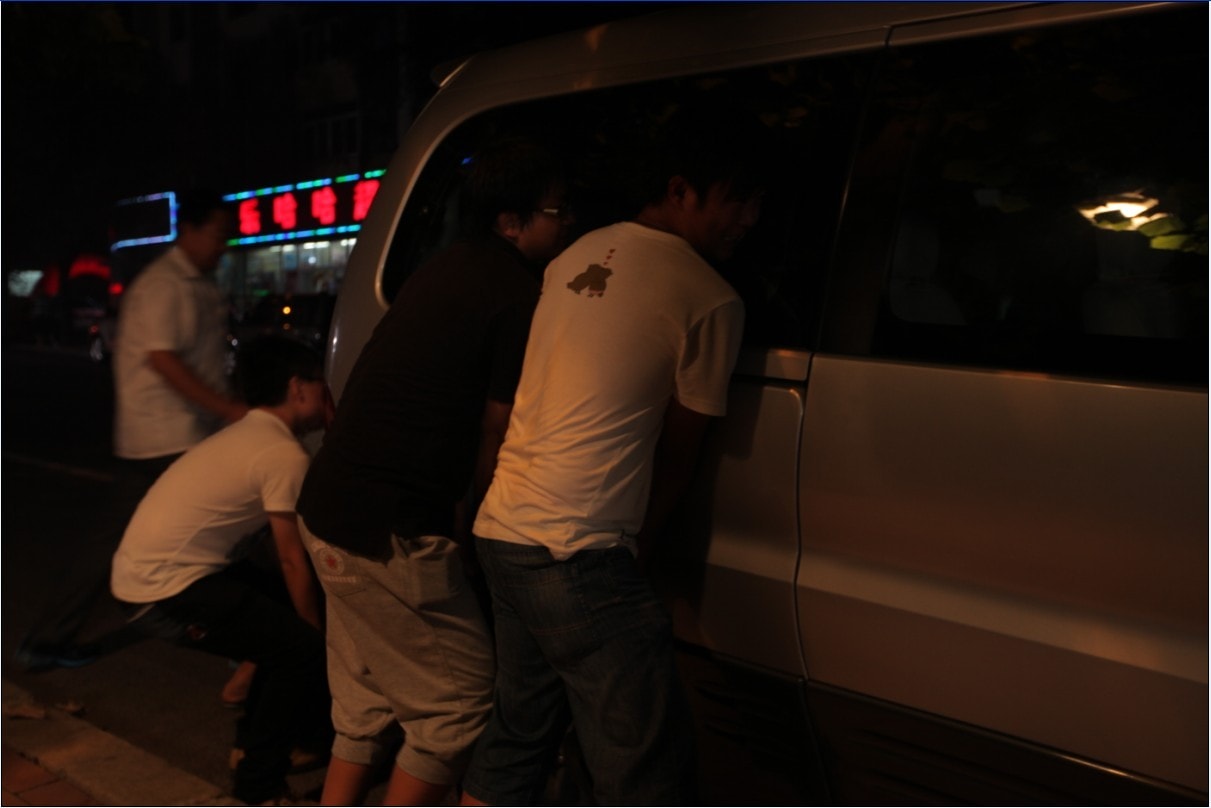 http://www.fjsenfa.cn/pics/default/download/38b091bca4c9342d9c937f0aa7288b37.jpg