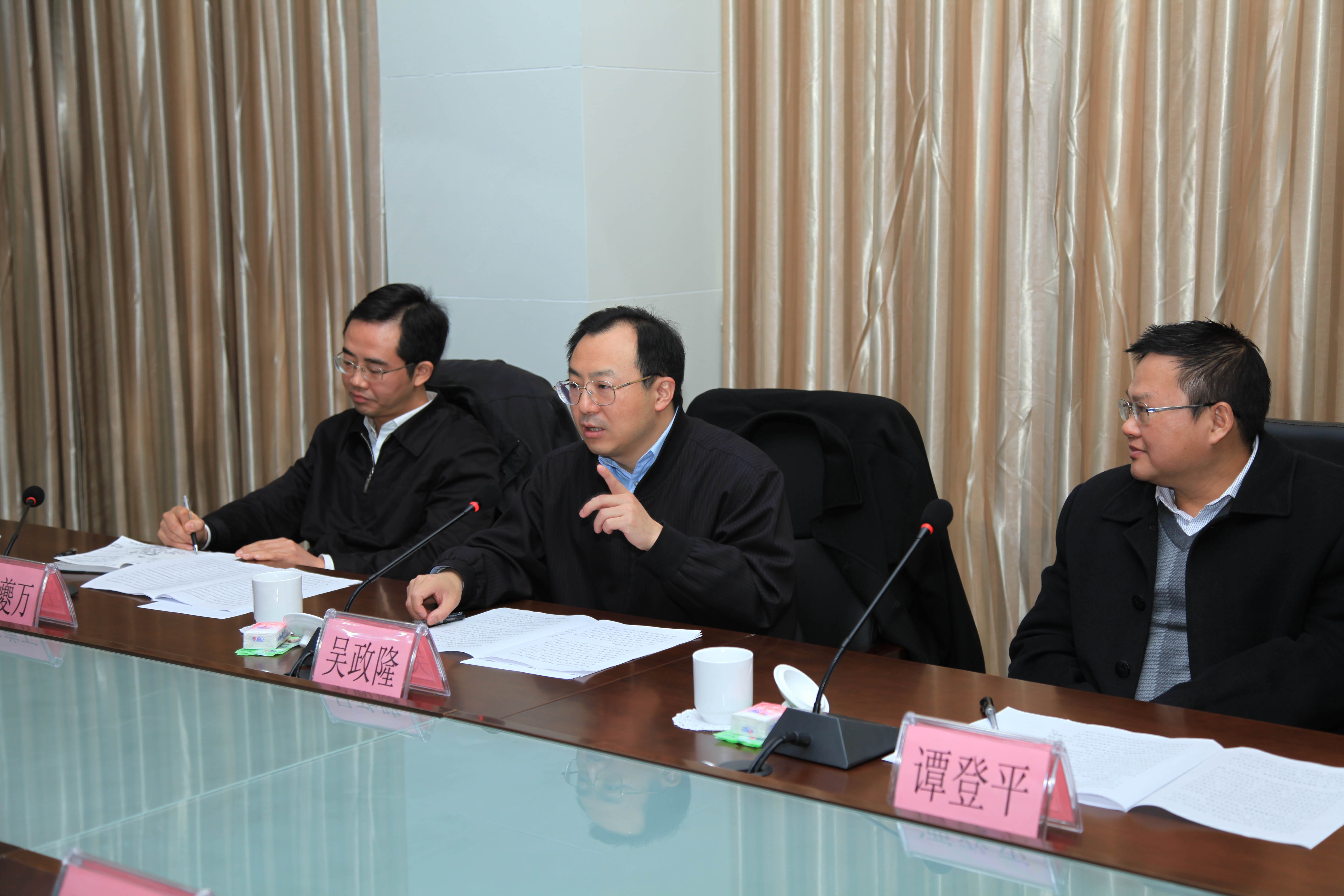 http://www.fjsenfa.cn/pics/default/download/3ab86e7da3740ad913d296ea58be20e1.jpg