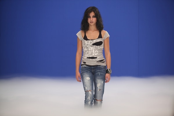 http://www.fjsenfa.cn/pics/default/download/3c6fc18556547e0e6e16065fbdcded81.jpg