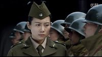 帥氣的國民黨士兵接受女長官訓誡