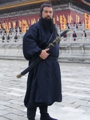 李昱孚?
