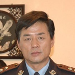 曲國強