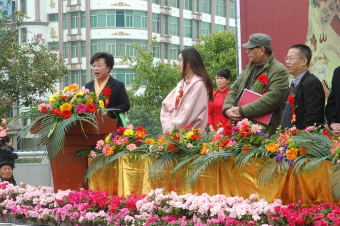 http://www.fjsenfa.cn/pics/default/download/404bab174d9d08bbd0860726b9161e43.jpg