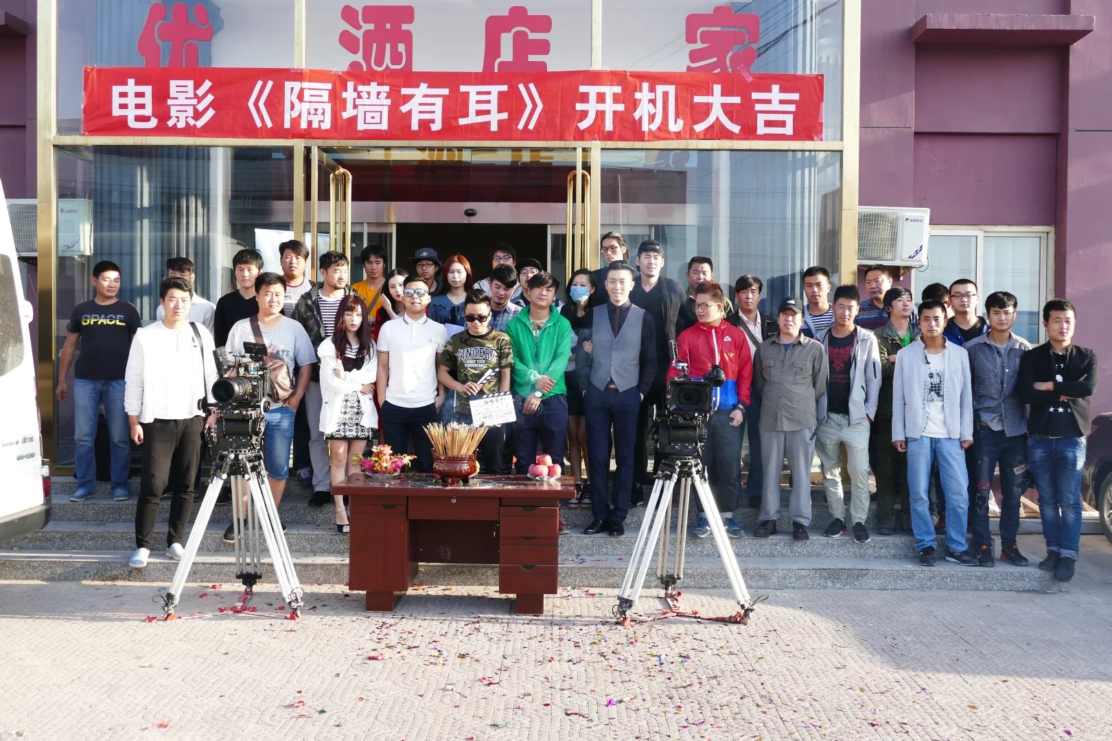 http://www.fjsenfa.cn/pics/default/download/406eaa1a524e39c2d36e9fbc839483cb.jpg