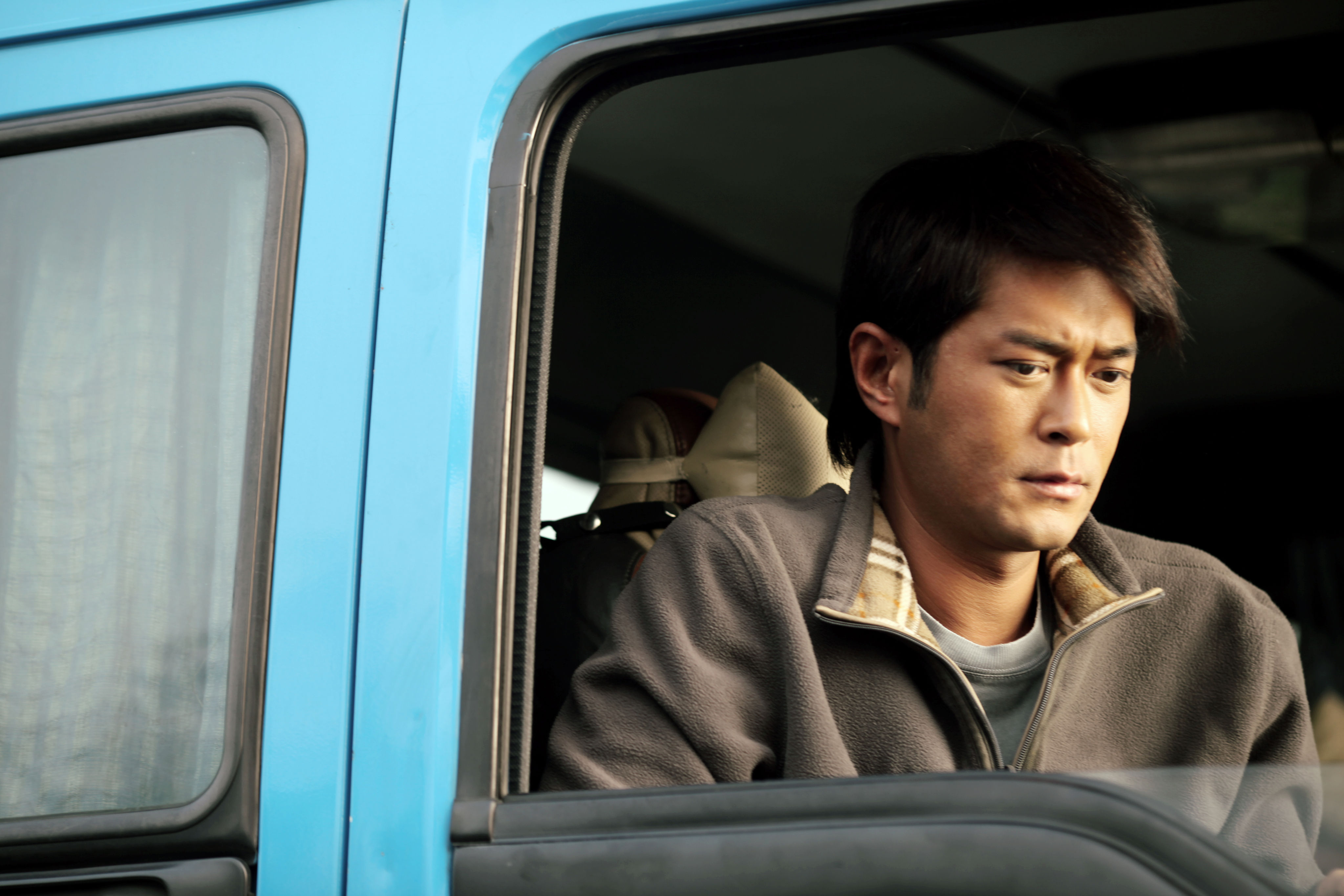 http://www.fjsenfa.cn/pics/default/download/408542ca1fa363ed4e7d665ba3df46ea.jpg