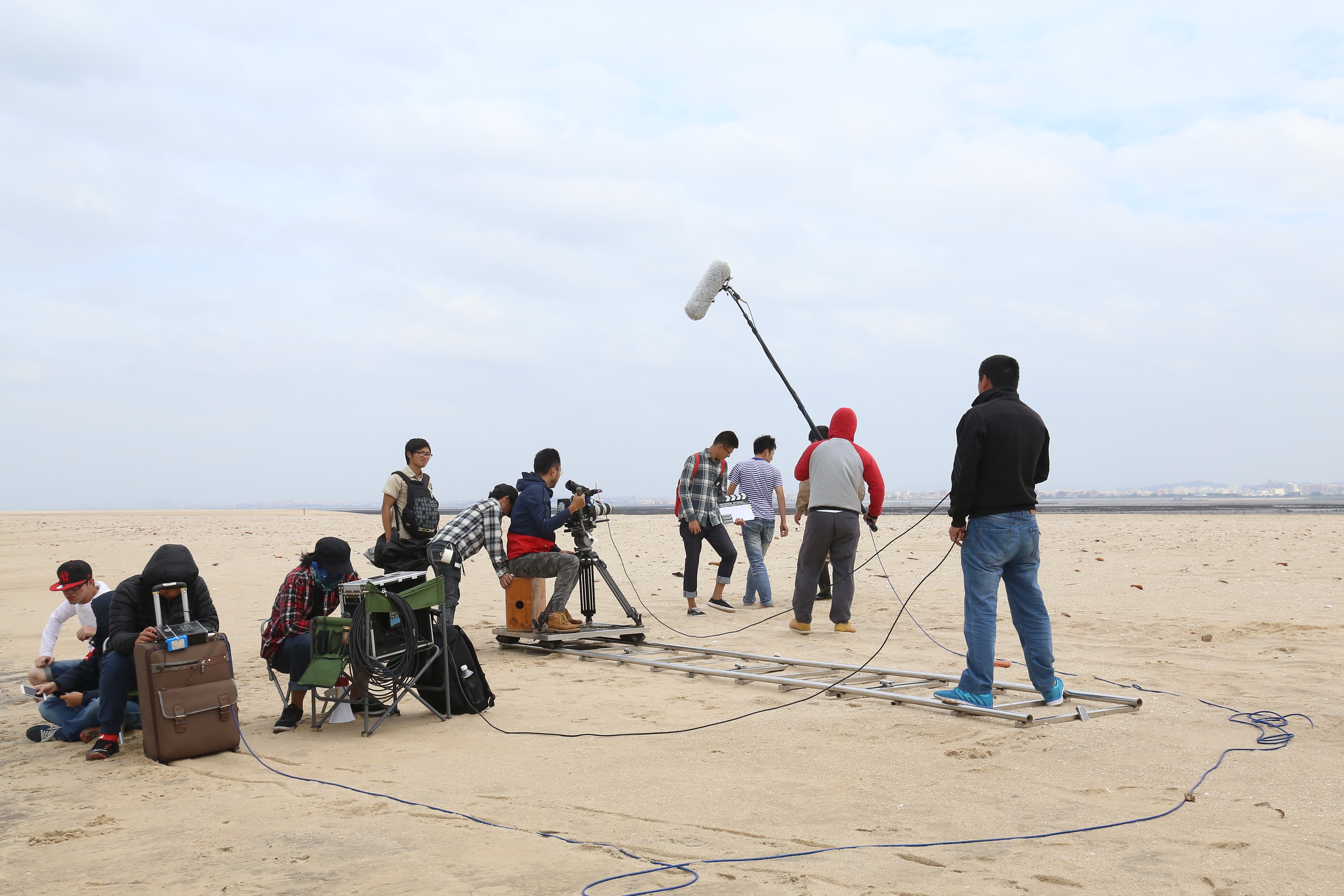 http://www.fjsenfa.cn/pics/default/download/40d9765ac14014b1aba4b424fd032667.jpg