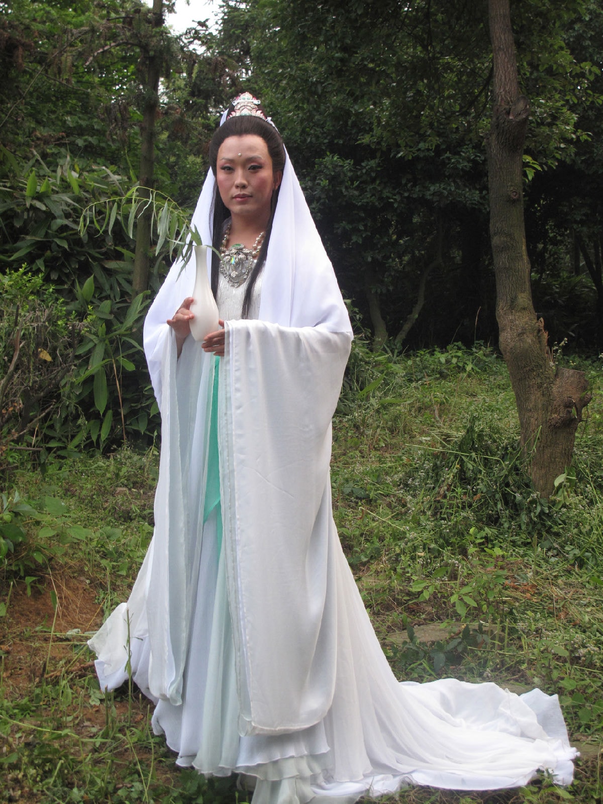 http://www.fjsenfa.cn/pics/default/download/45561638fa788626123116469bbeceed.jpg