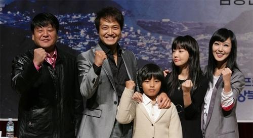 http://www.fjsenfa.cn/pics/default/download/4574ee2198944f28fa3121b5e67fd20c.jpg