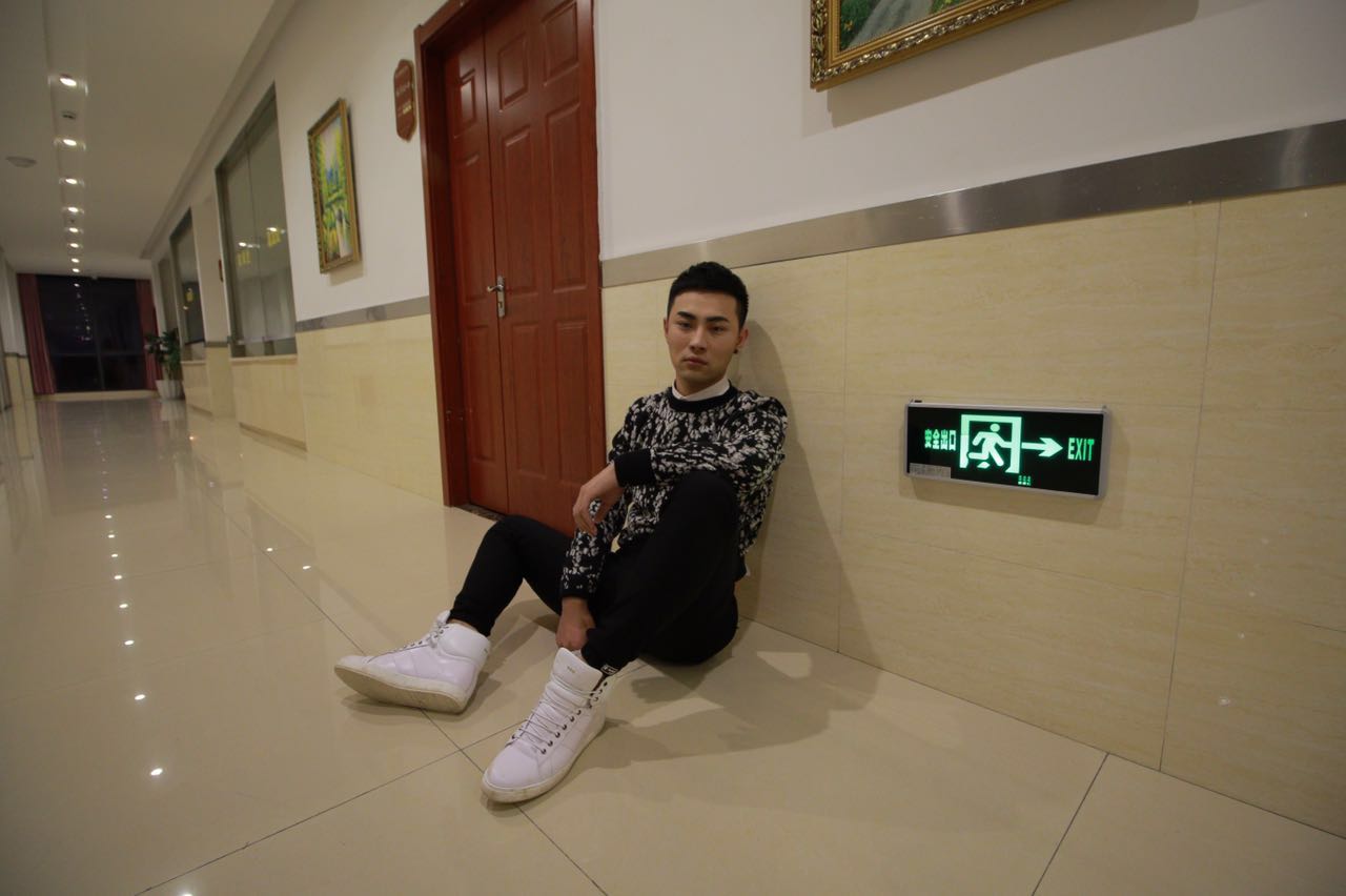 http://www.fjsenfa.cn/pics/default/download/46469fb3f314f1a3ba67a397e4751ca8.jpg