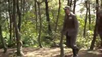 扔下女戰友自己逃命，被活捉的女兵被輪番糟蹋