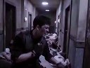 《突襲》中完美的警棍匕首格斗術