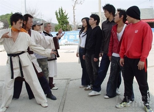 http://www.fjsenfa.cn/pics/default/download/522fb5233321f52082d78e34ccf3ea7d.jpg