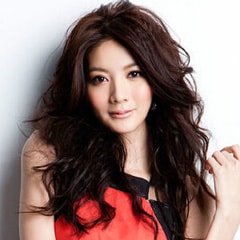 吳亞馨?
