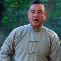 龍天翔?