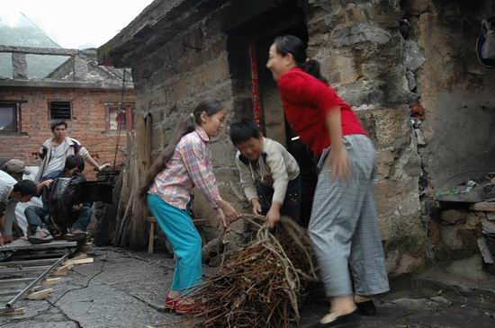 http://www.fjsenfa.cn/pics/default/download/5e7b91e2bb23b25889f115cc53efb318.jpg
